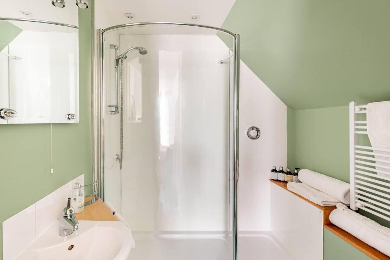Holiday home Stunning Luxury Duplex With Hot Tub And Aircon